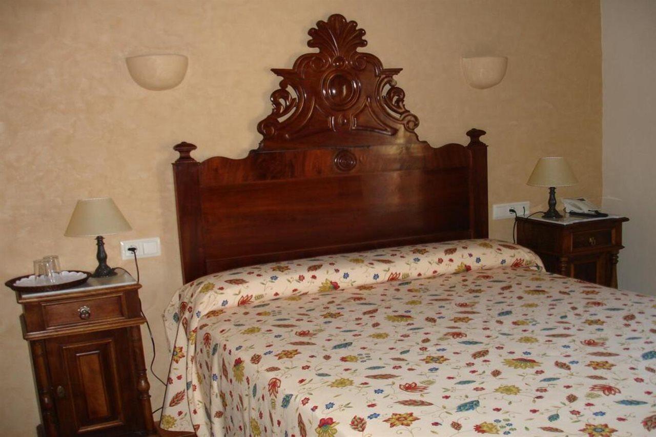 Hotel Sant Feliu Sant Feliu de Boada Luaran gambar